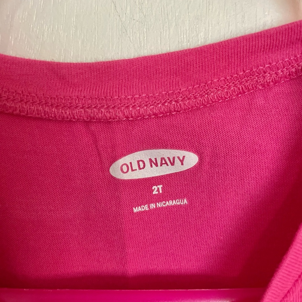 Old Navy Peppa Pig Toddler Top - Size 2T - Picture 4 of 9